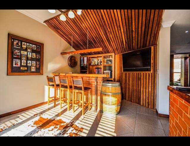 4 BEDROOM HOUSE FOR SALE IN COPPERLEAF ESTATE